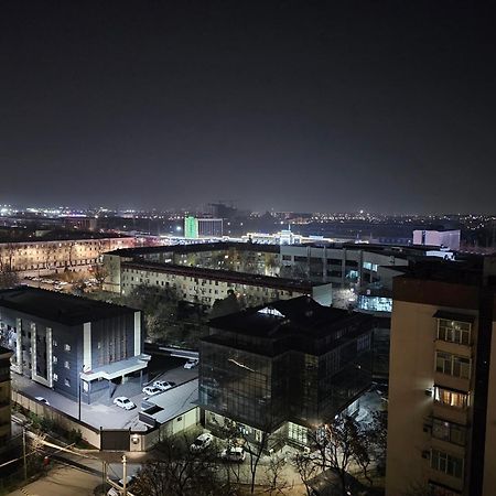 Magnificent Apartment In Nrg Oybek Tashkent Esterno foto