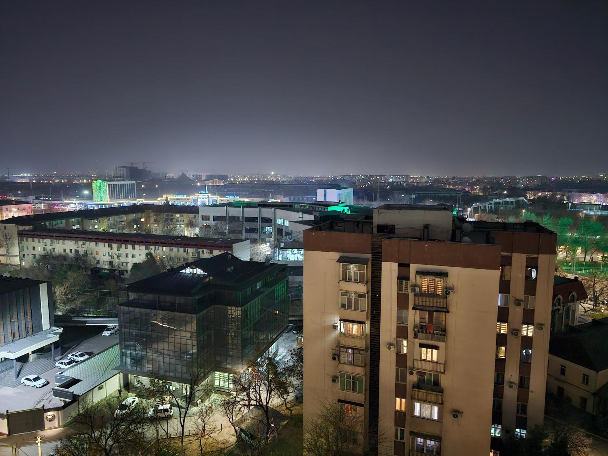 Magnificent Apartment In Nrg Oybek Tashkent Esterno foto